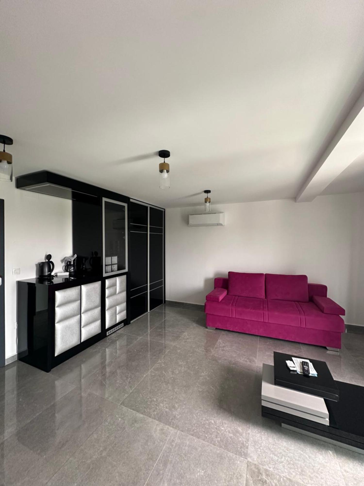 Boutique Residence Cosmopolis 1 Bibinje Extérieur photo