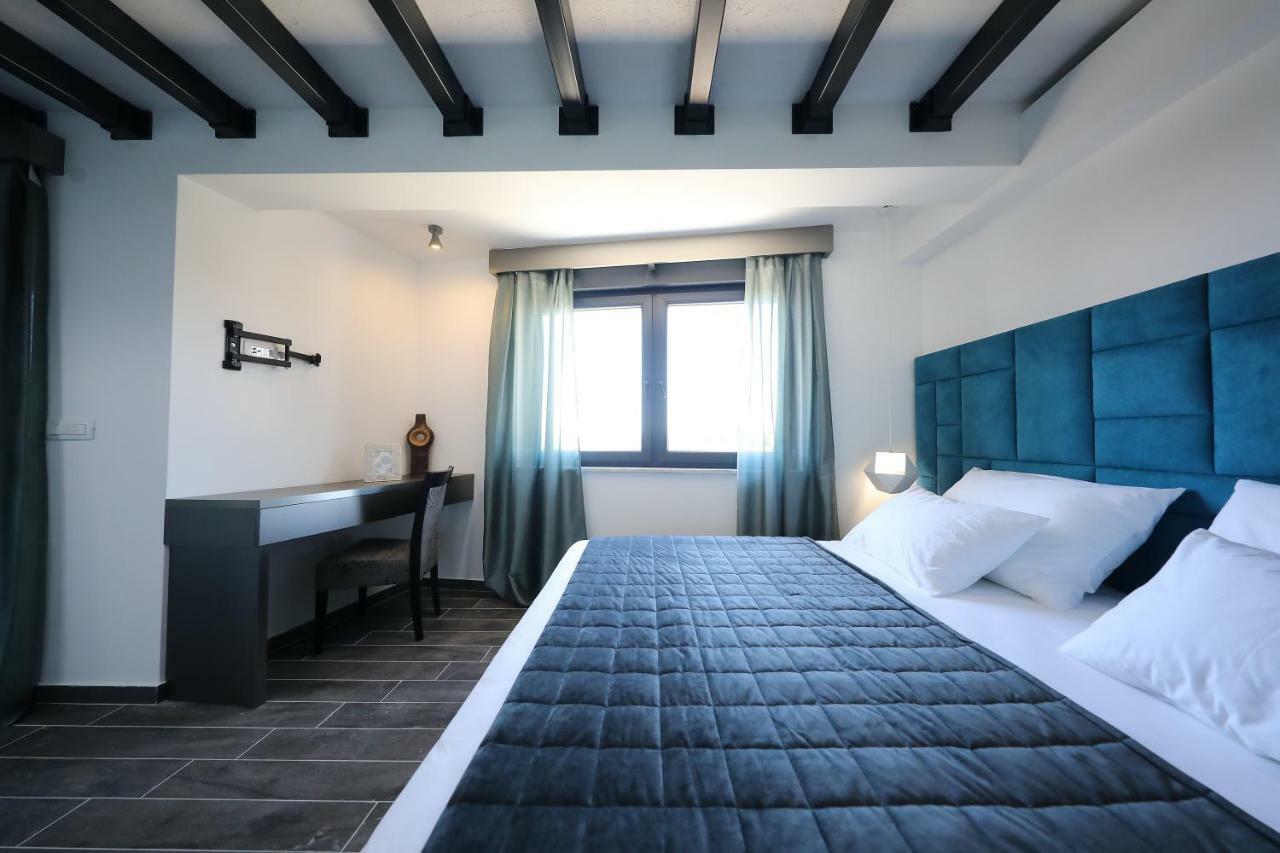 Boutique Residence Cosmopolis 1 Bibinje Extérieur photo