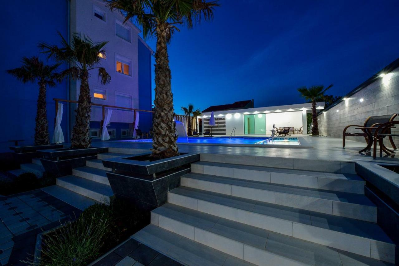 Boutique Residence Cosmopolis 1 Bibinje Extérieur photo