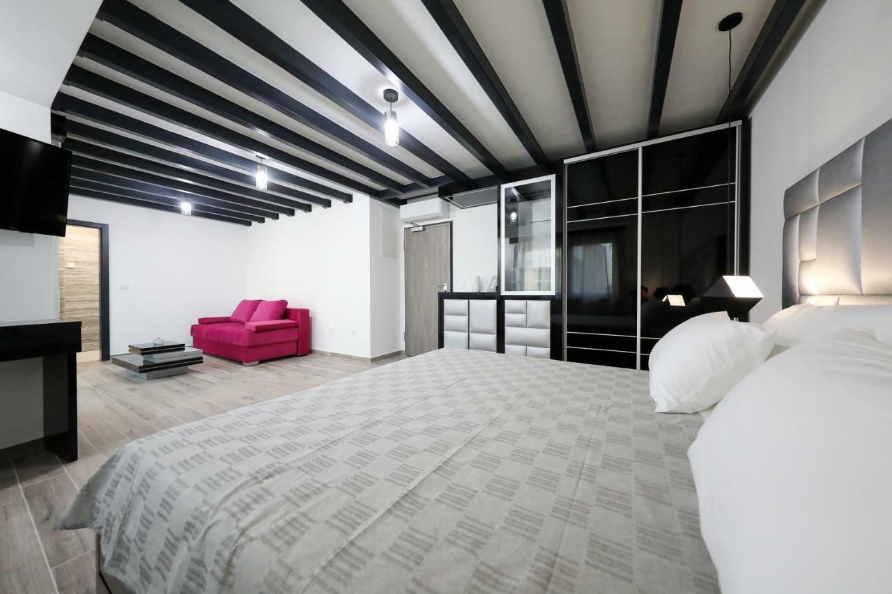 Boutique Residence Cosmopolis 1 Bibinje Extérieur photo