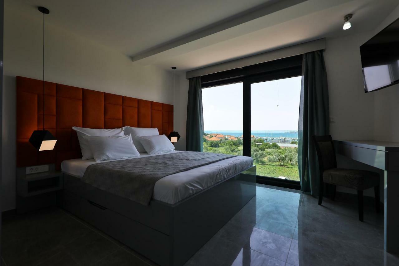 Boutique Residence Cosmopolis 1 Bibinje Extérieur photo