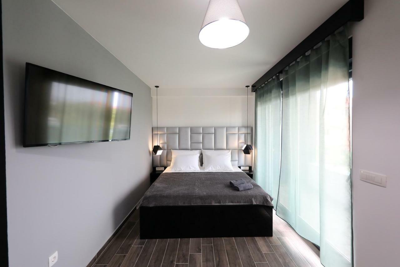 Boutique Residence Cosmopolis 1 Bibinje Extérieur photo