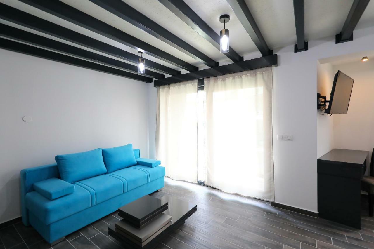Boutique Residence Cosmopolis 1 Bibinje Extérieur photo